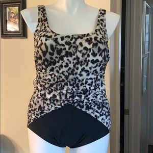 NWT Lands’End Swimsuit Size 16W